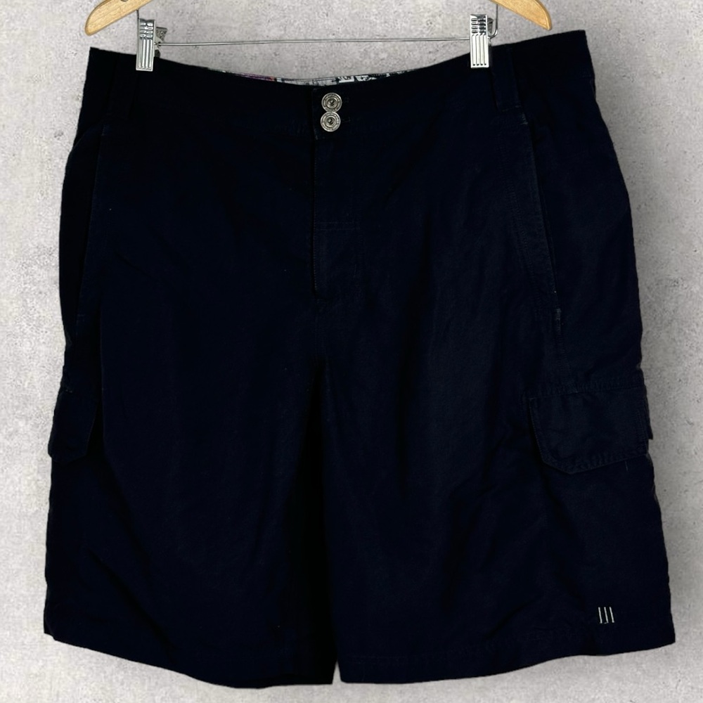 Lululemon Black Shorts Mens Size XL Athletic Beach‎ Minimalist Pockets Technical